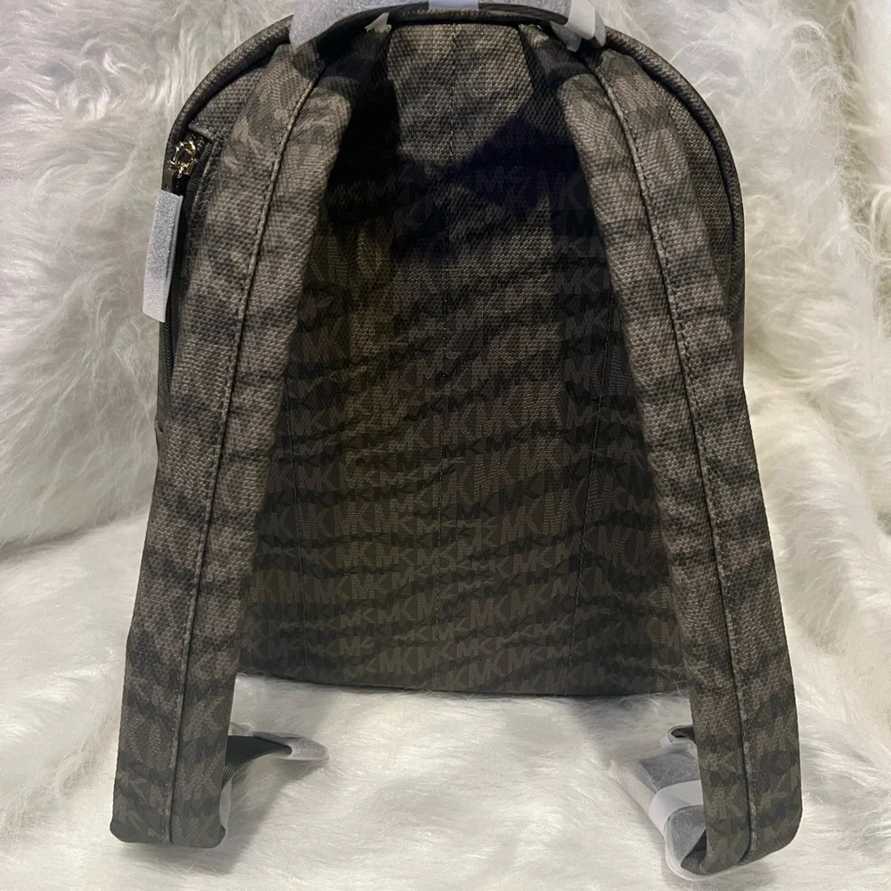 BRAND NEW Michael Kors Backpack & Wallet Set - Picture 5 of 8